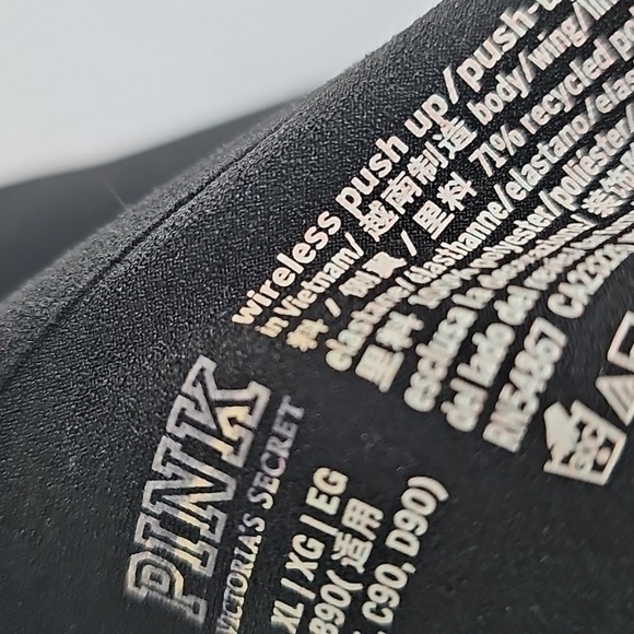 PINK Victoria's Secret XL Wireless Pushup Bra Black w Pink Interior - Picture 4 of 6